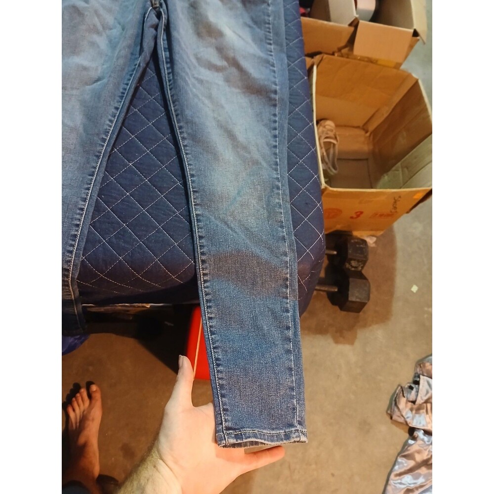Signature By Levi Strauss Jeans Womens 12 Blue Denim Skinny Leg Stretch Mid Rise - Picture 5 of 9